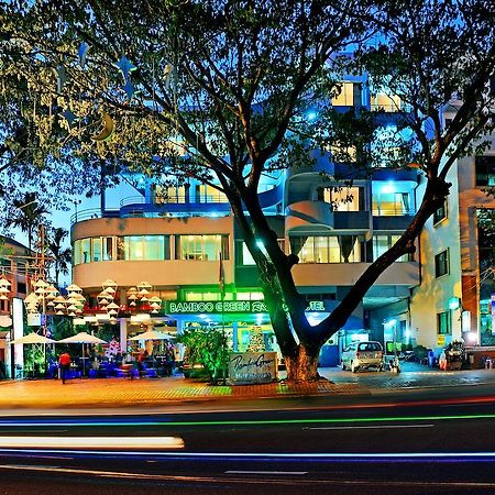 Bamboo Green Riverside Hotel Da Nang Luaran gambar